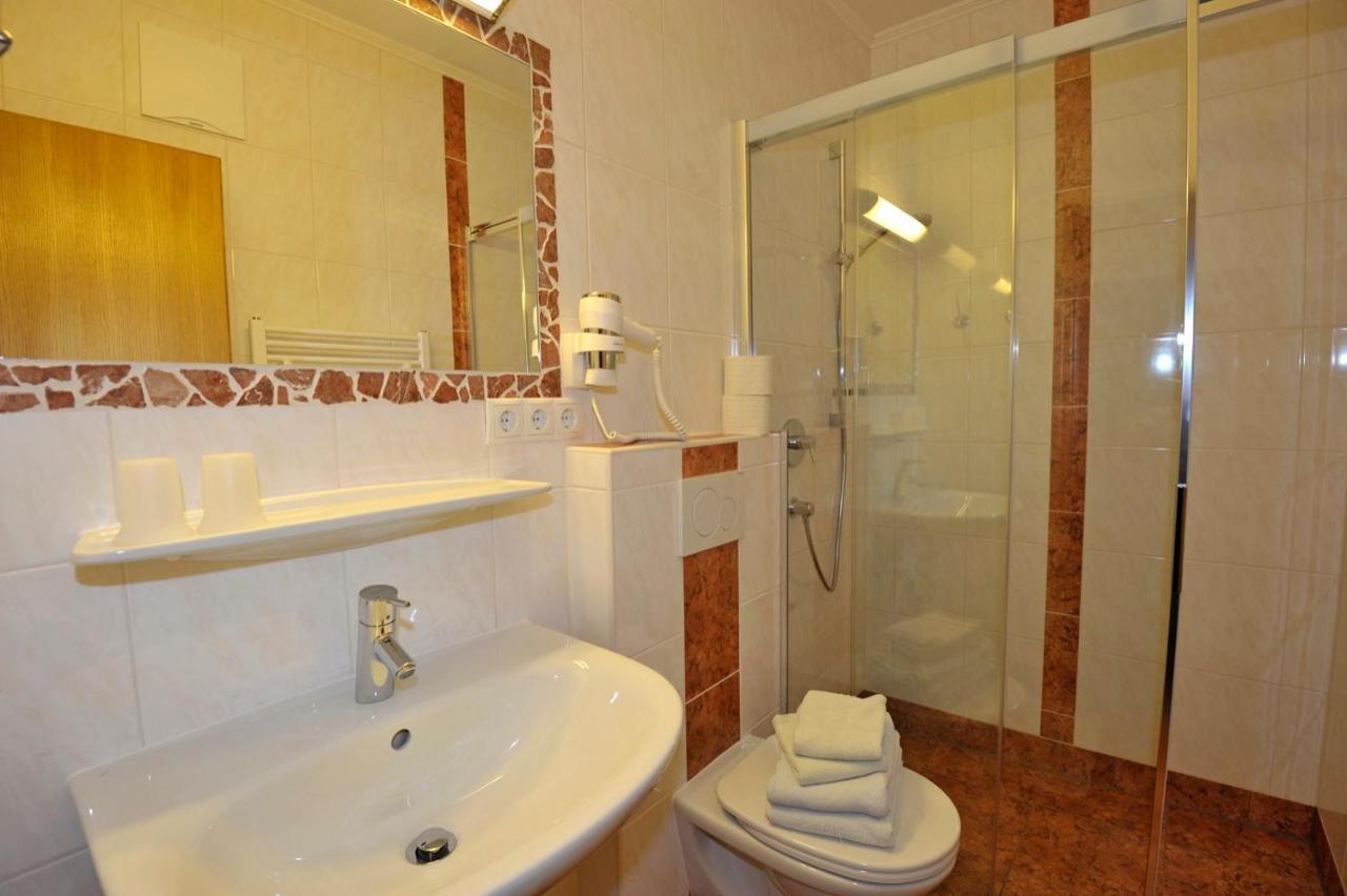 シュラートミンク Tonnerhof Bed & Breakfast エクステリア 写真